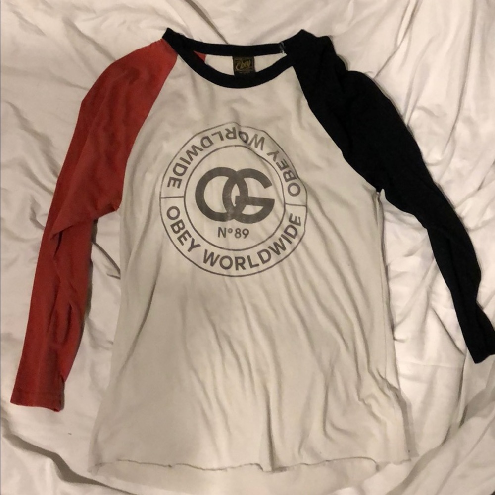 Obey baseball t